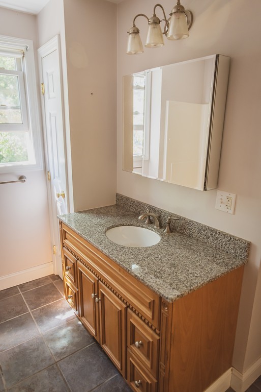 154 Hanover Street Fall River, MA 02720 - Photo 15 of 20 Gallery Image 15