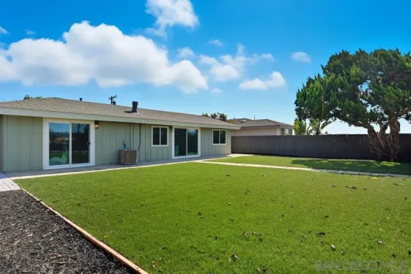 $6,490 | 5822 Stadium Street, San Diego, CA 92122
