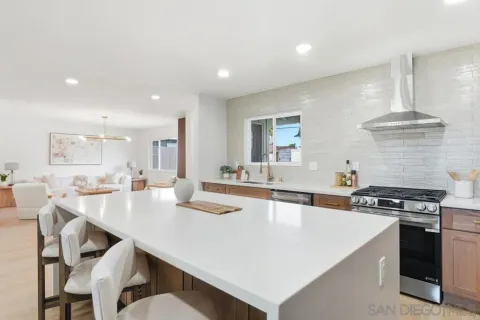 $6,700 | 5822 Stadium Street, San Diego, CA 92122