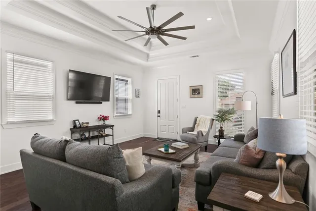 $369,000 | 515 Homer Street, New Orleans, LA 70114