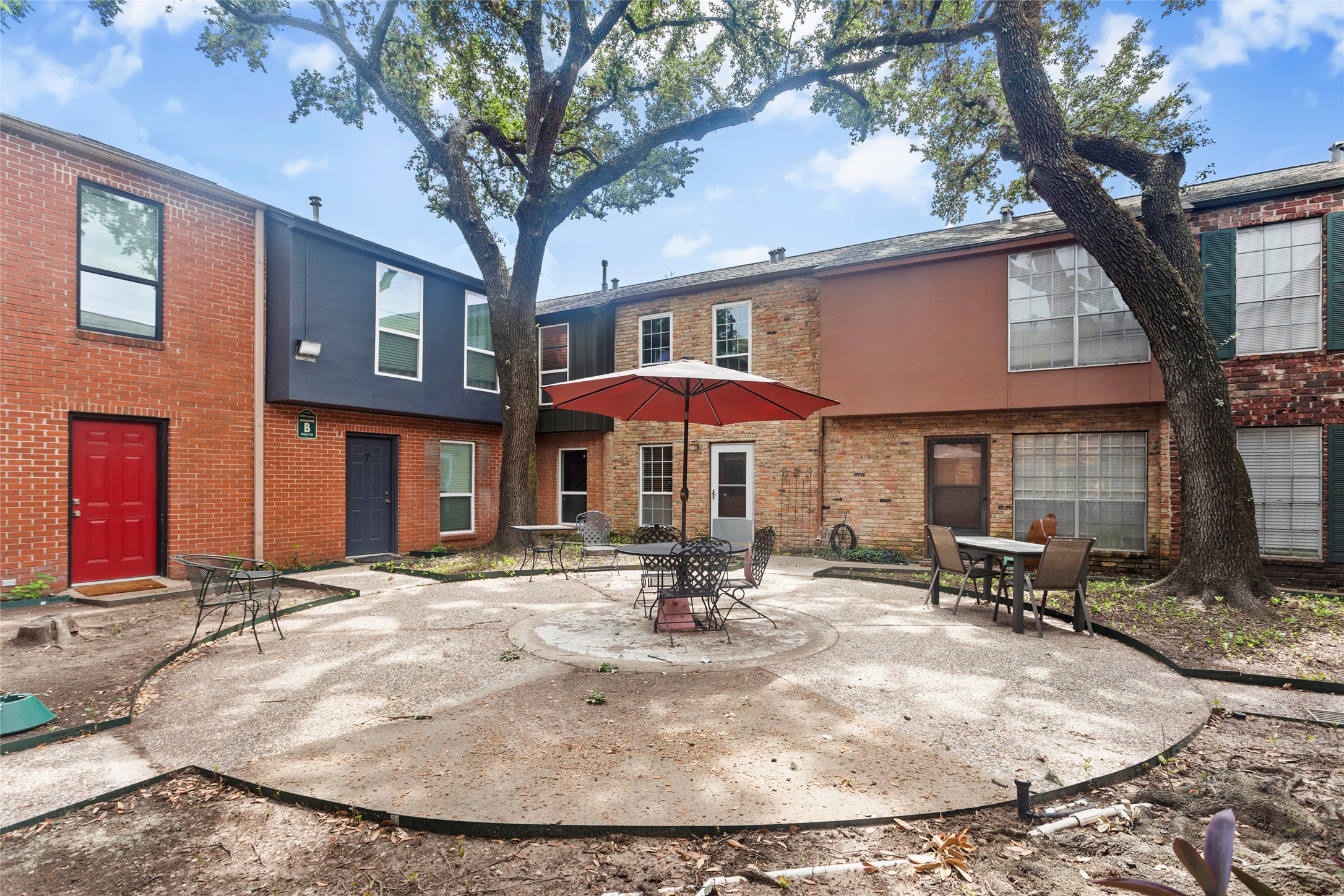 1205 Autrey Street, Unit 13 Houston, TX 77006 - Photo 20 of 25