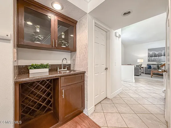 $1,169,000 | 3195 North Geronimo Avenue, Simi Valley, CA 93063