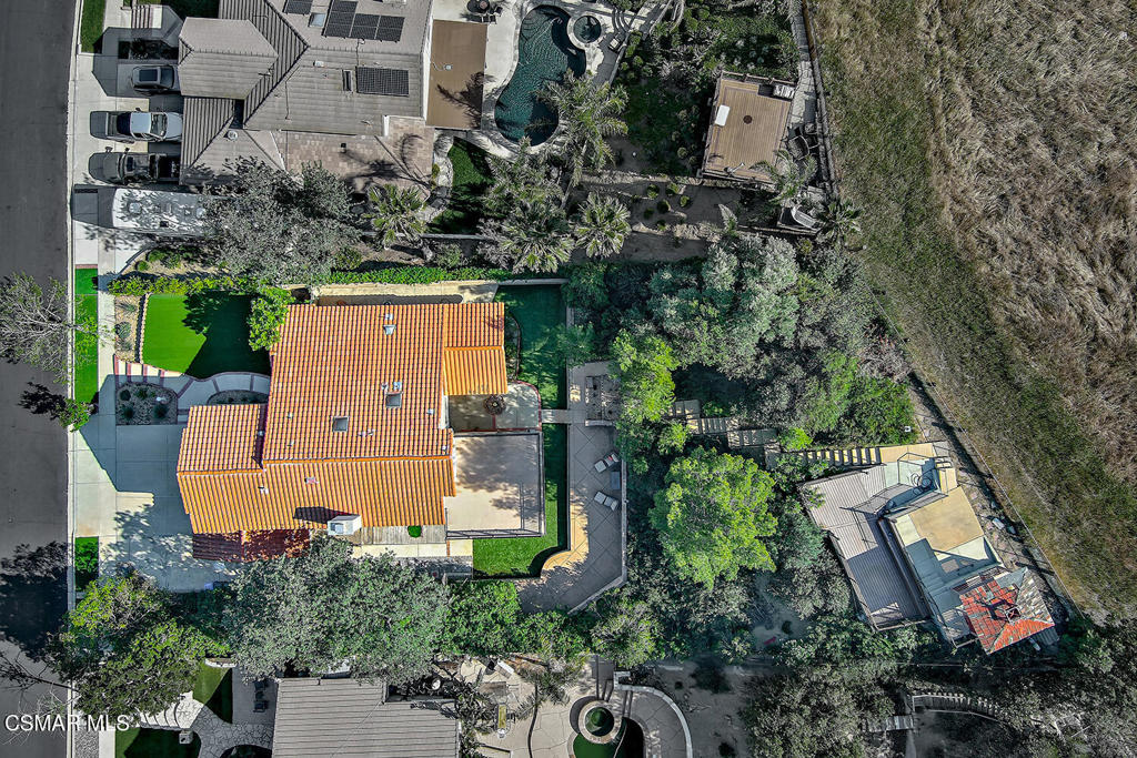 3195 North Geronimo Avenue Simi Valley, CA 93063 - Photo 2 of 59