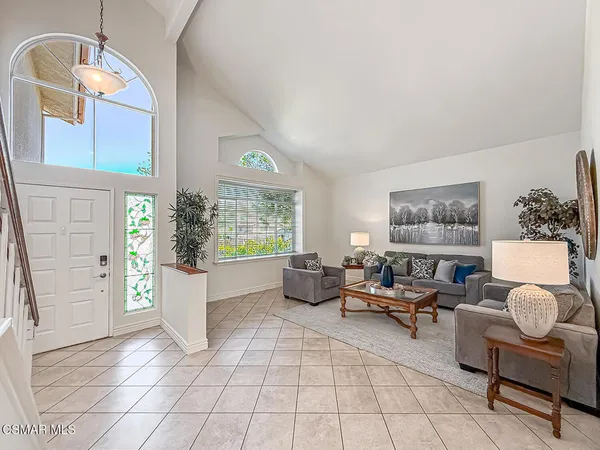 $1,169,000 | 3195 North Geronimo Avenue, Simi Valley, CA 93063