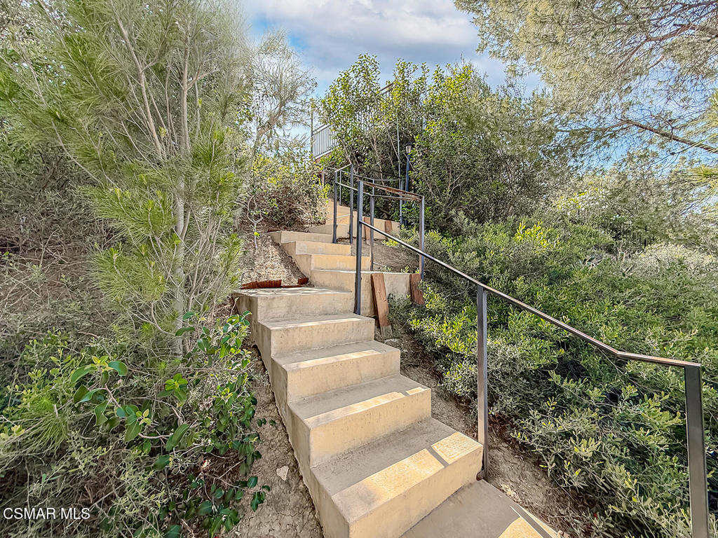 3195 North Geronimo Avenue Simi Valley, CA 93063 - Photo 56 of 59