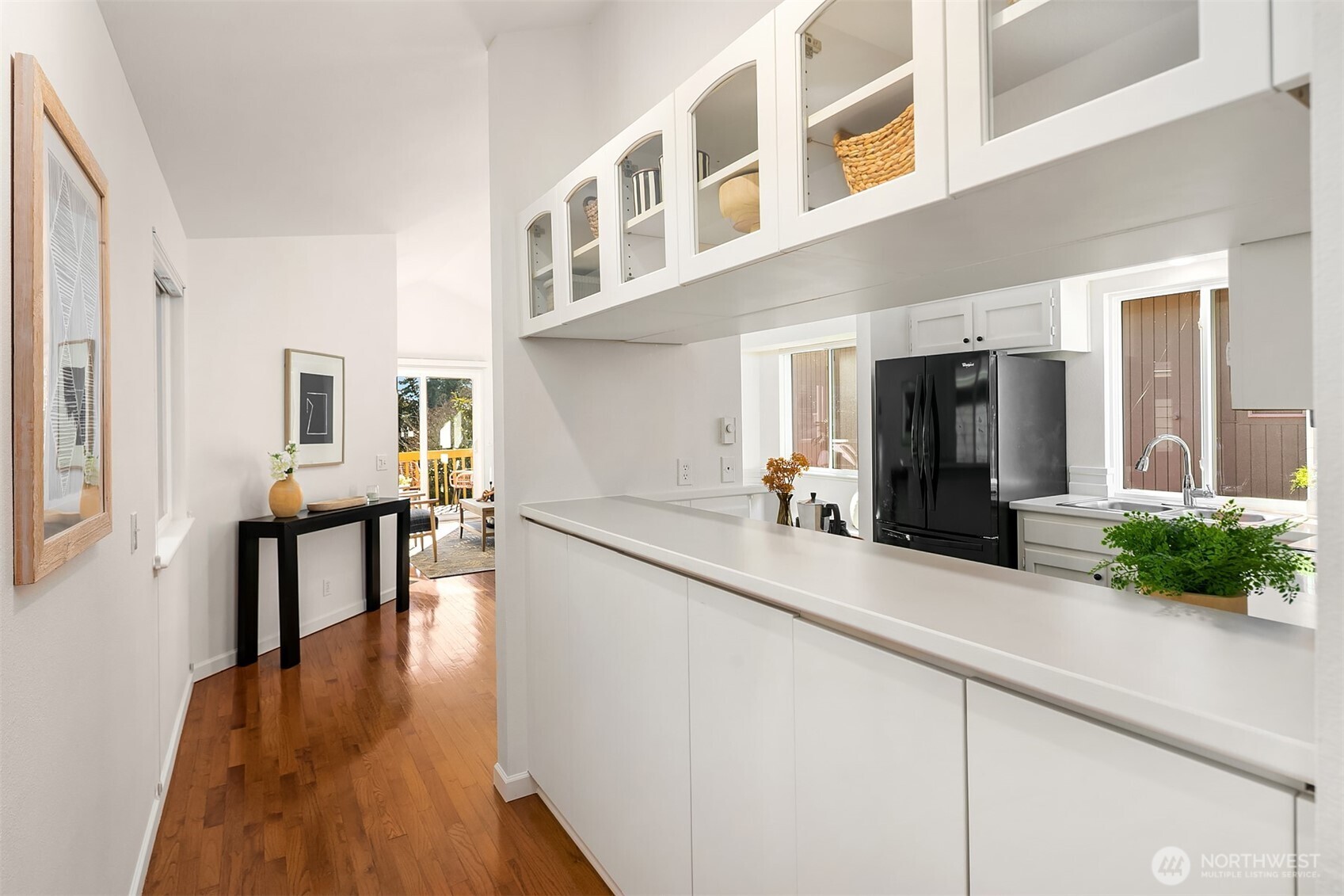 747 North 87th Street Seattle, WA 98103 - Photo 16 of 29