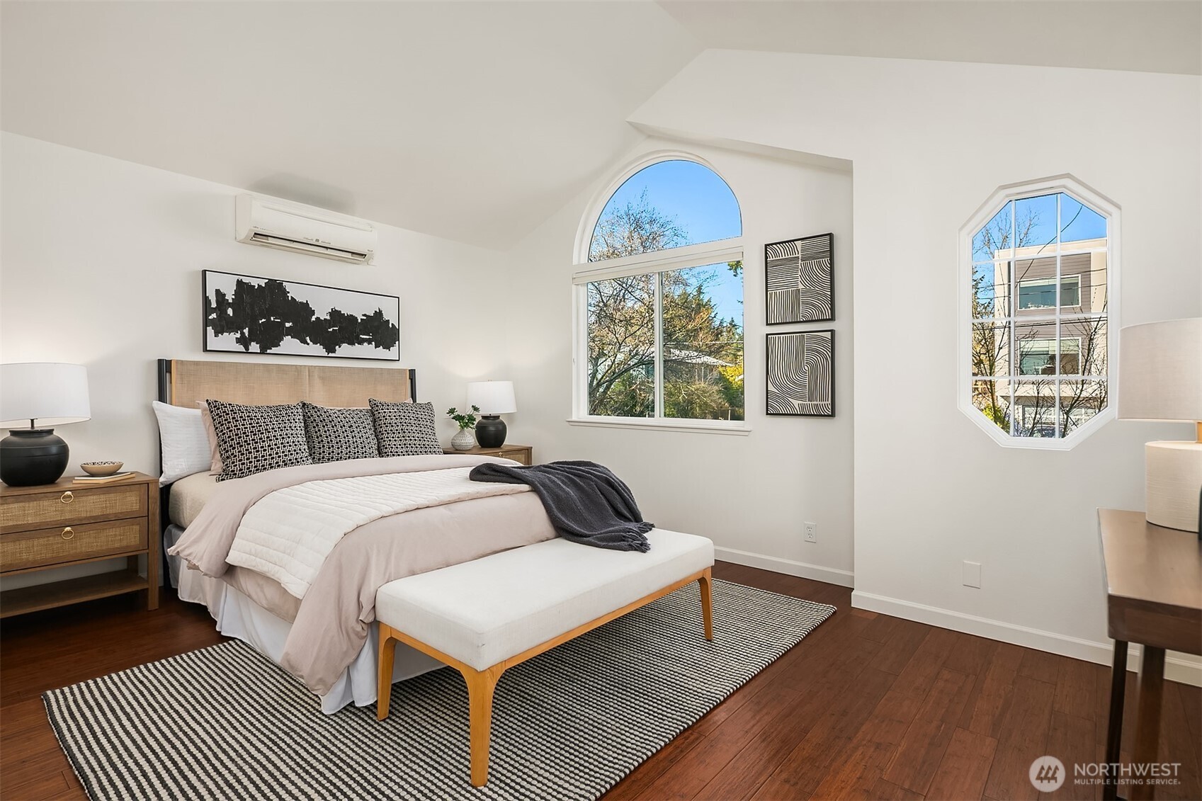 747 North 87th Street Seattle, WA 98103 - Photo 17 of 29