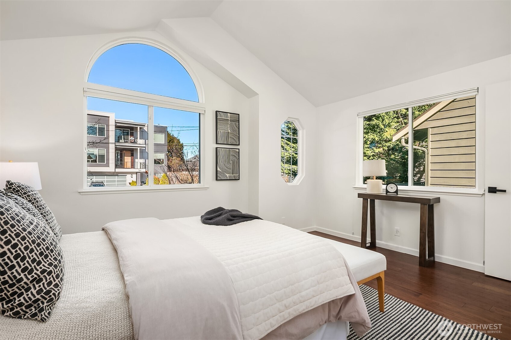 747 North 87th Street Seattle, WA 98103 - Photo 19 of 29