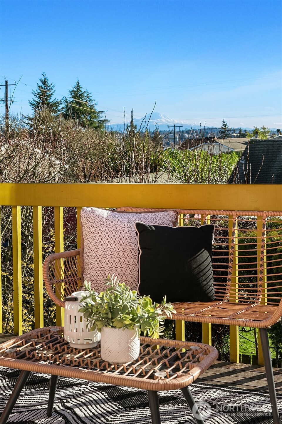 747 North 87th Street Seattle, WA 98103 - Photo 6 of 29