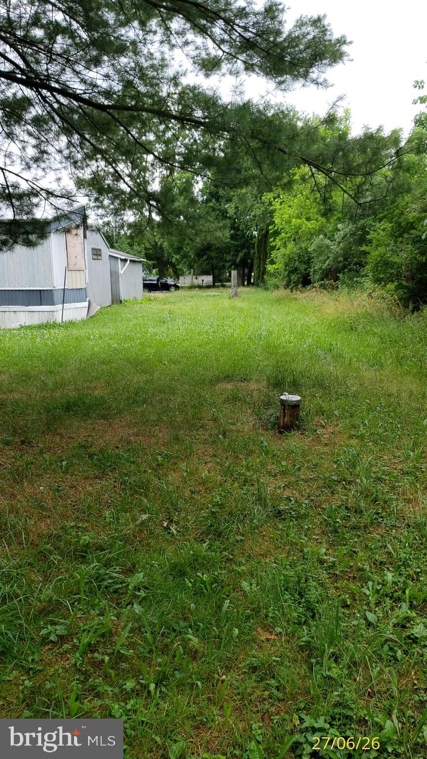 31 Old Mountain Road Bethel, PA 19507 - Photo 10 of 21 Side view 3