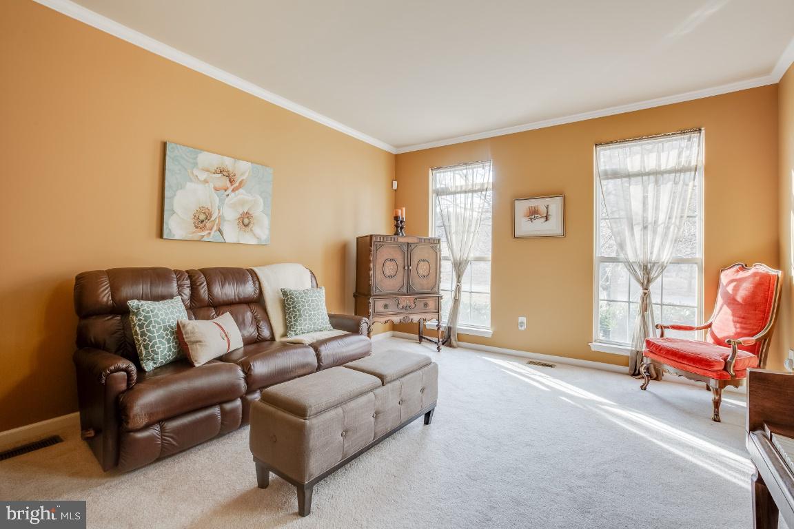9534 Greenel Road Damascus, MD 20872 - Photo 8 of 52 Formal Living Room