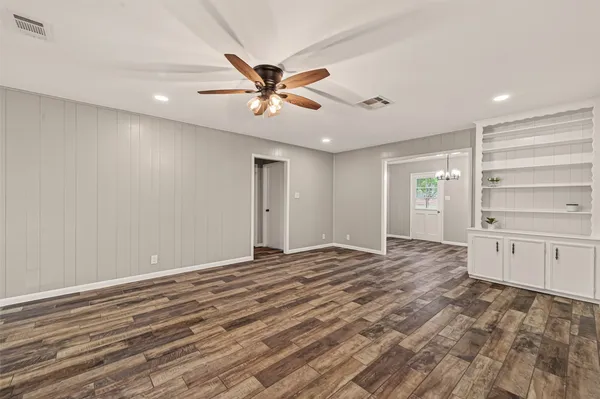 $1,850 | 1203 Bernard Avenue, Rosenberg, TX 77471