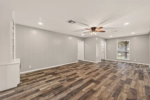 $1,850 | 1203 Bernard Avenue, Rosenberg, TX 77471
