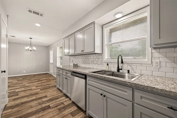 $1,850 | 1203 Bernard Avenue, Rosenberg, TX 77471