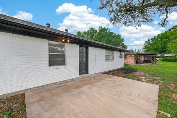 $1,850 | 1203 Bernard Avenue, Rosenberg, TX 77471