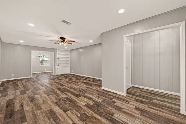 $1,850 | 1203 Bernard Avenue, Rosenberg, TX 77471