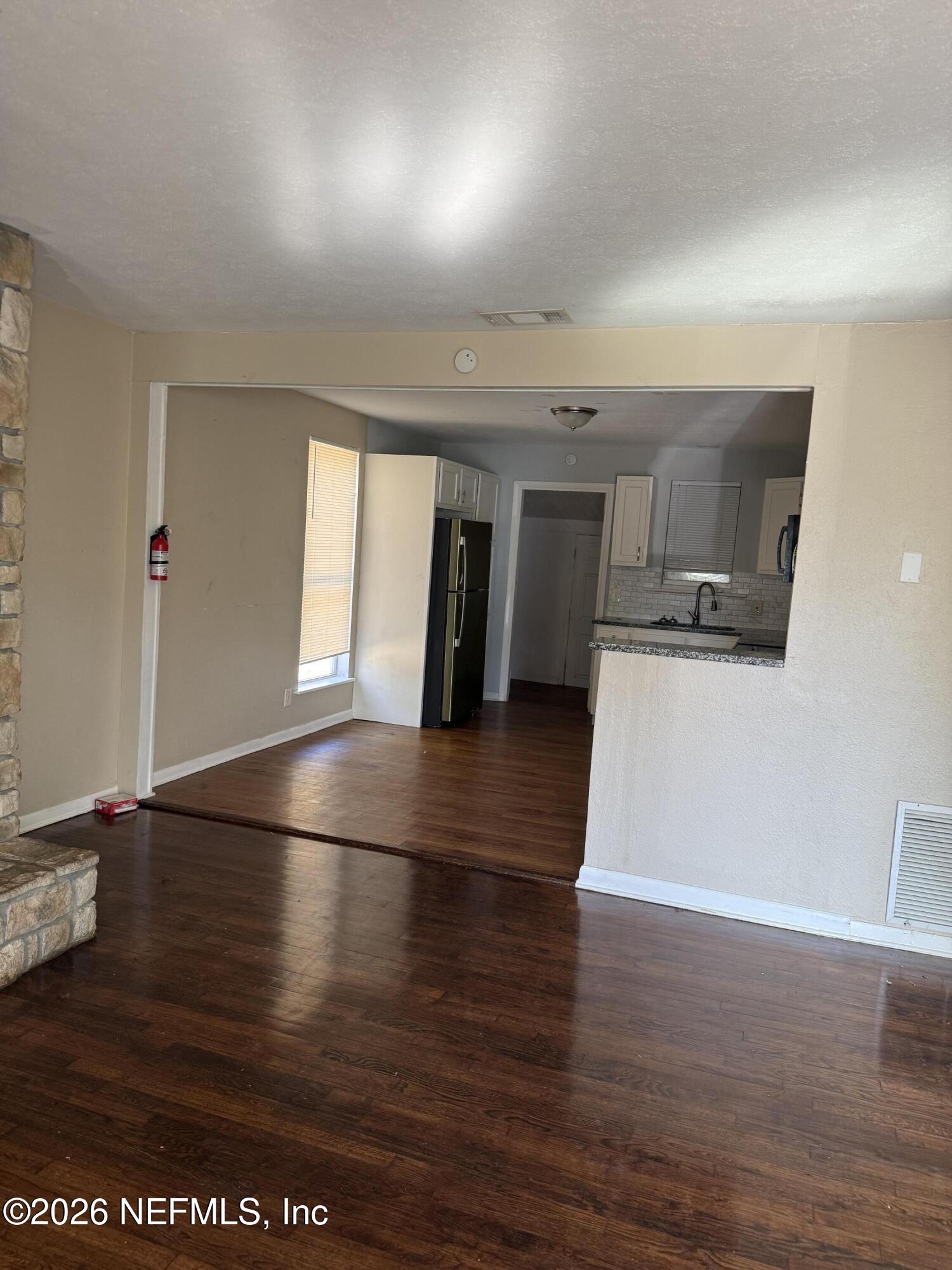 8515 Maple Street Jacksonville, FL 32244 - Photo 5 of 16 Kitchen