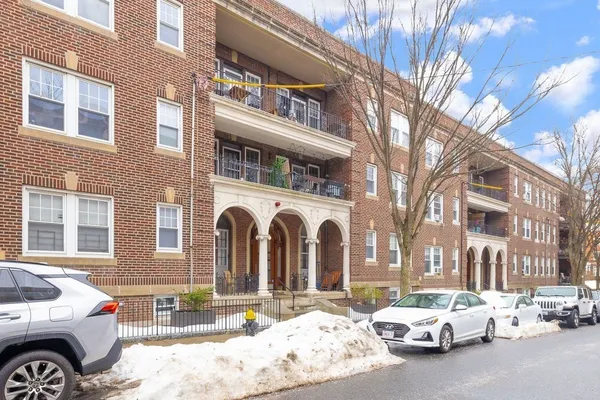 $529,000 | 14 Melvin Avenue, Unit 11, Boston, MA 02135