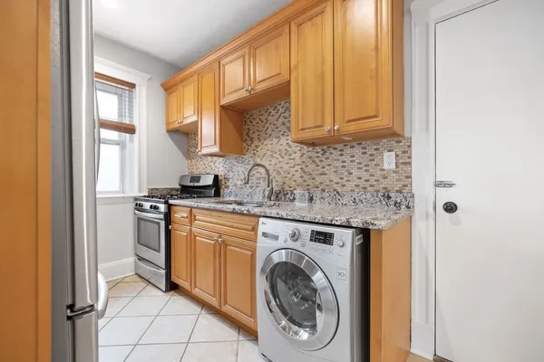 $529,000 | 14 Melvin Avenue, Unit 11, Boston, MA 02135
