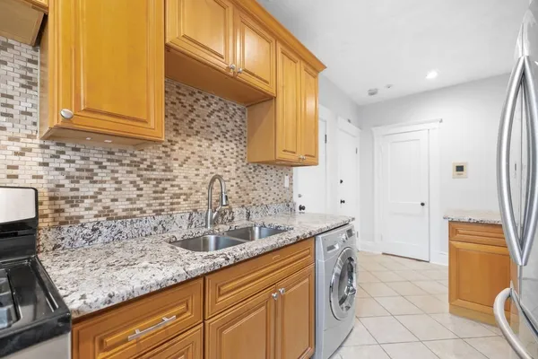 $529,000 | 14 Melvin Avenue, Unit 11, Boston, MA 02135