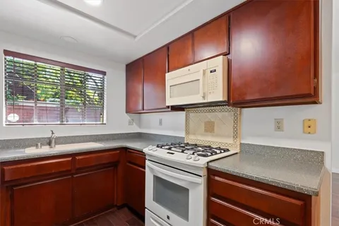 $3,600 | 1001 North Monterey Street, Unit C, Alhambra, CA 91801