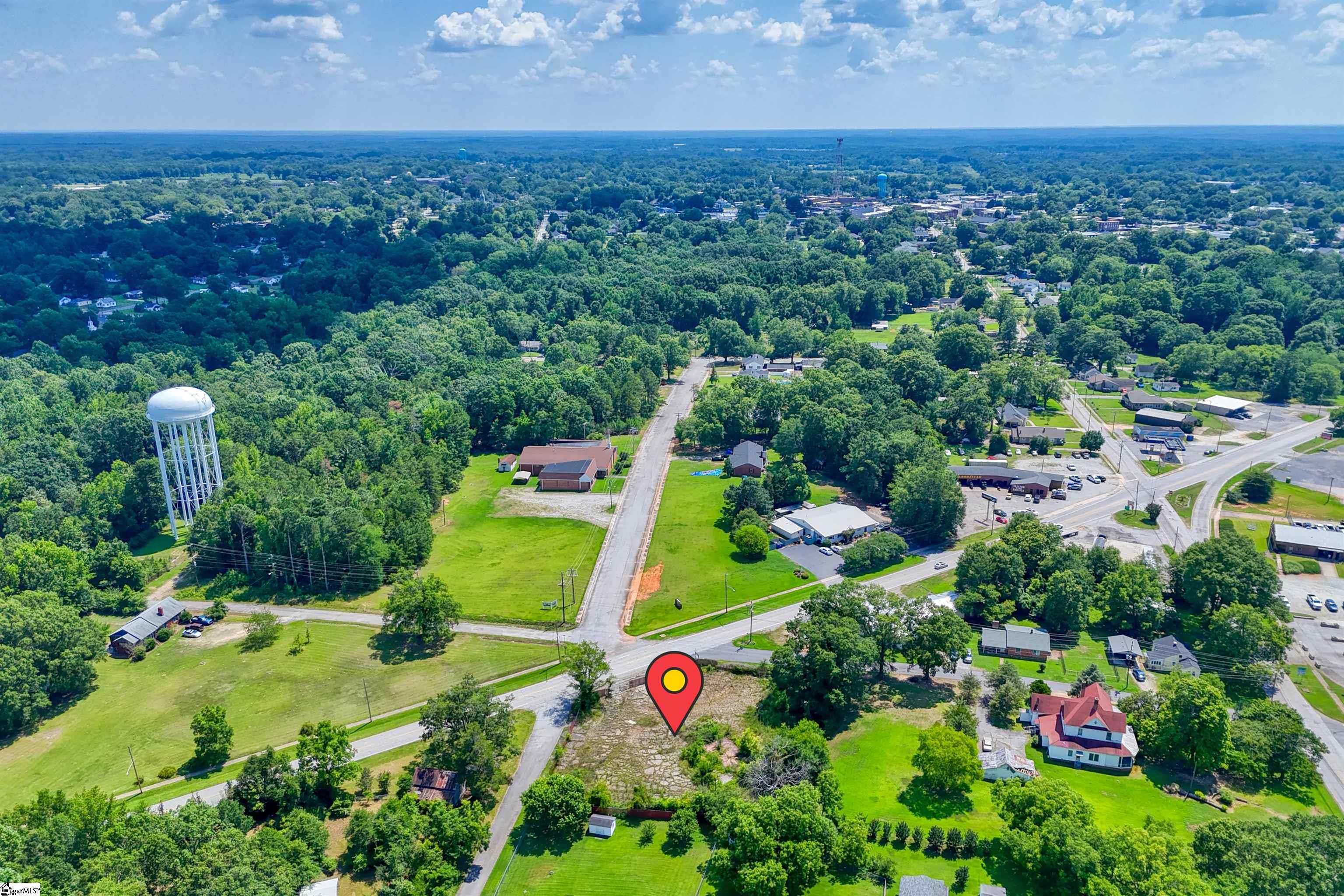 501 Willard Road Clinton, SC 29325 - Photo 4 of 15 Gallery Image 4