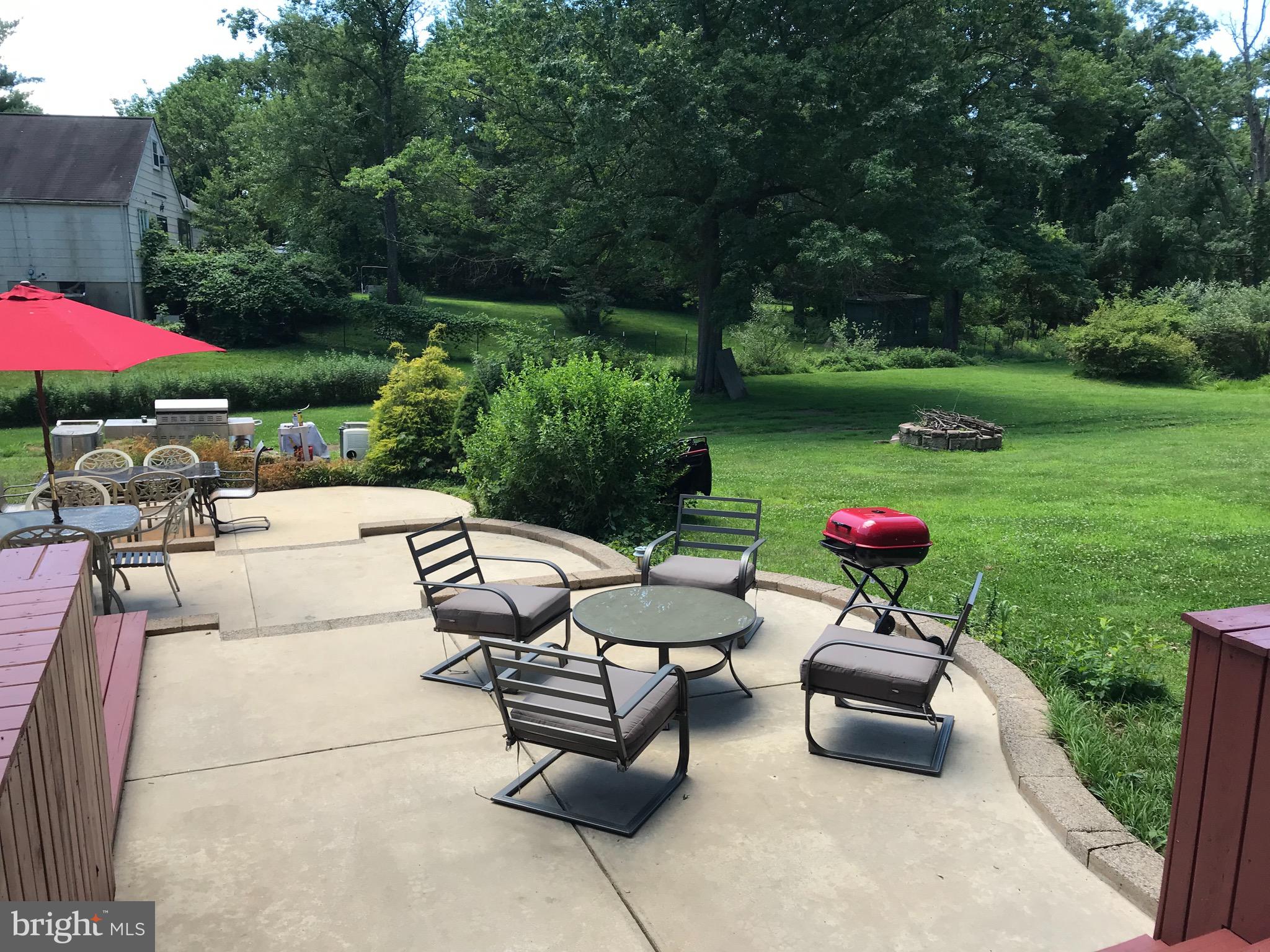 1375 Lower Ferry Road Ewing, NJ 08618 - Photo 1 of 23