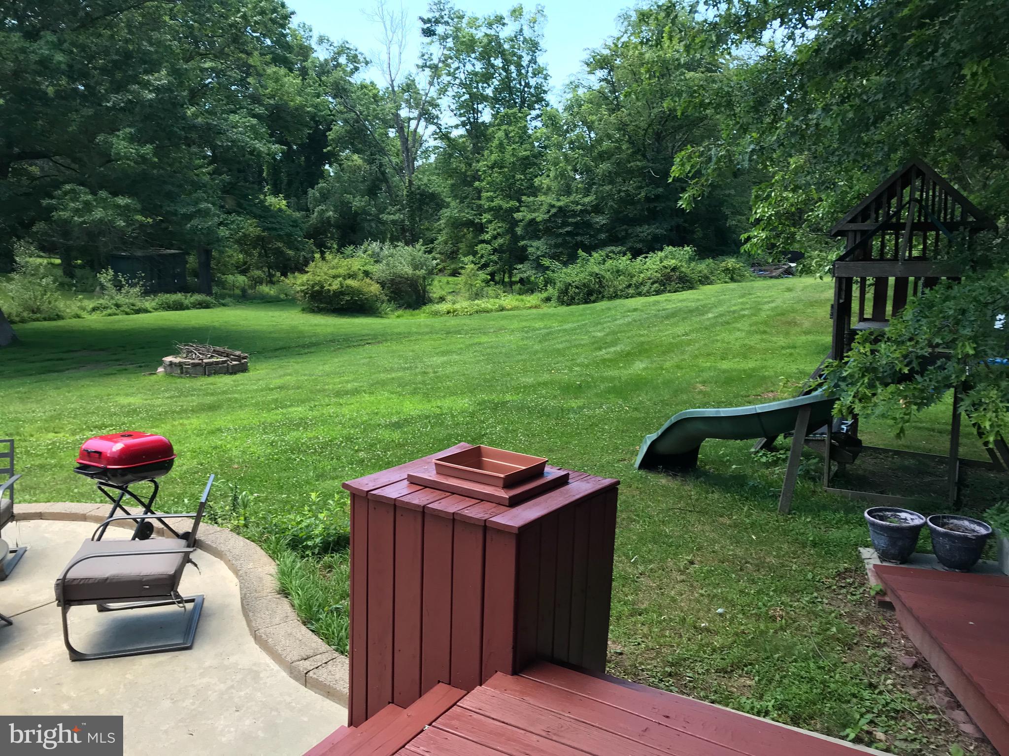 1375 Lower Ferry Road Ewing, NJ 08618 - Photo 5 of 23