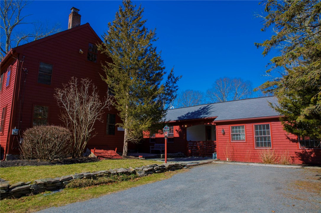 40 Maple Lane Rehoboth, MA 02769 - Photo 5 of 40
