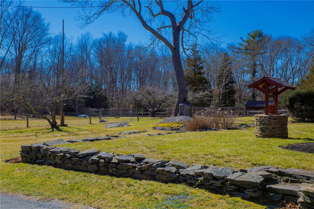 40 Maple Lane Rehoboth, MA 02769 - Photo 6 of 40