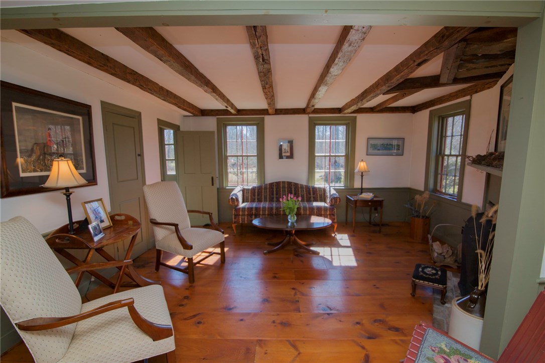 40 Maple Lane Rehoboth, MA 02769 - Photo 8 of 40