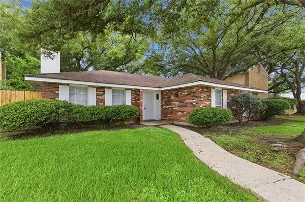 $199,500 | 7920 Branch Drive, New Orleans, LA 70128