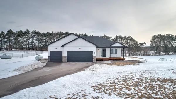 $374,900 | 35349 Hastings Street Northeast, Cambridge, MN 55008