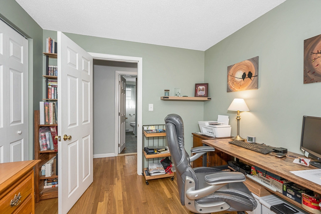 103 Westwind Road Lowell, MA 01852 - Photo 23 of 42 Gallery Image 23
