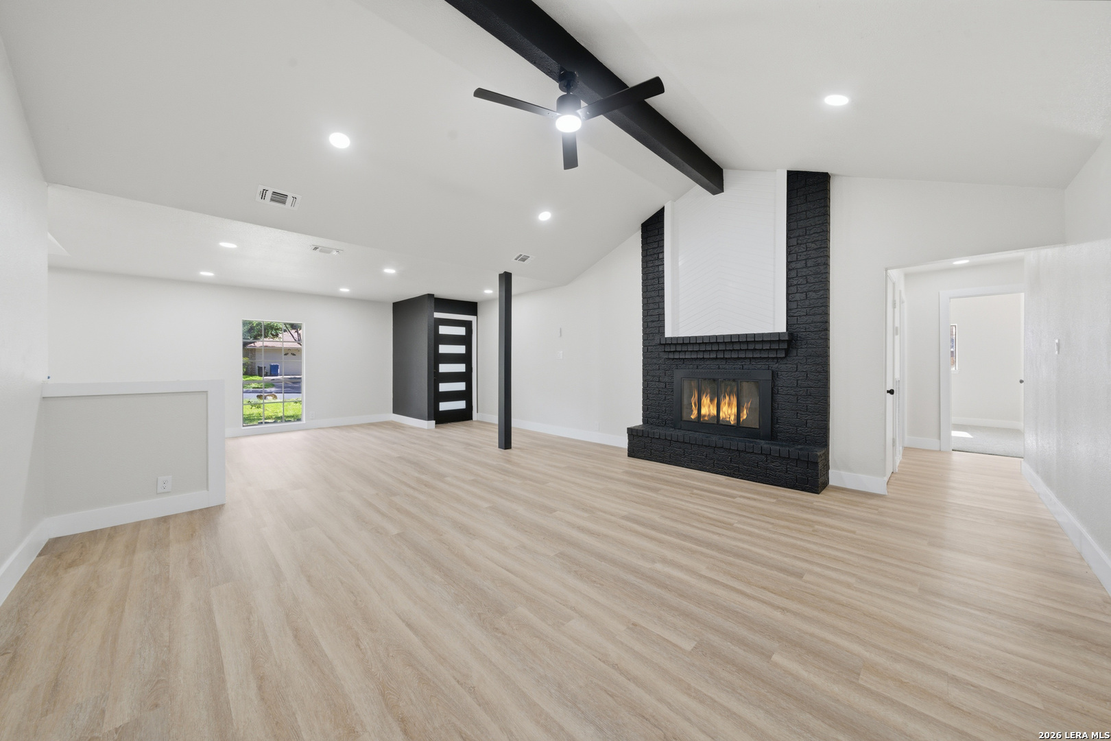 7738 Crooked Rd Street San Antonio, TX 78254 - Photo 5 of 24
