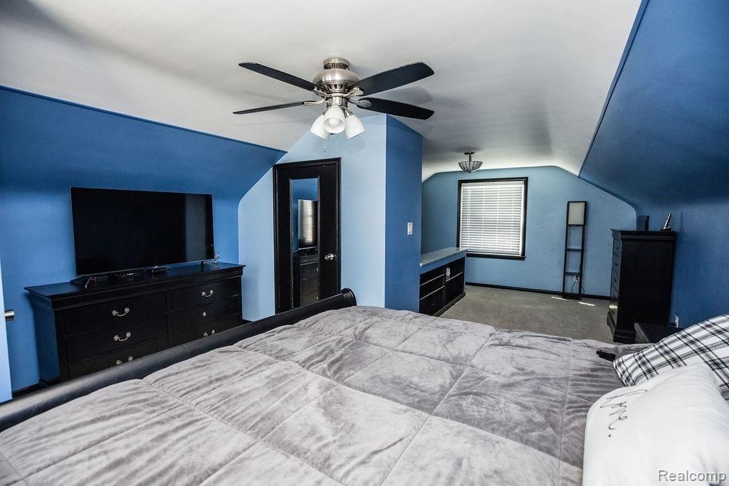 266 Roth Boulevard Clawson, MI 48017 - Photo 32 of 35