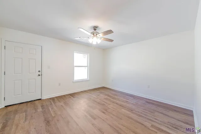 $89,000 | 1300 Lafourche Drive, Unit 101, Thibodaux, LA 70301