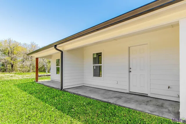 $89,000 | 1300 Lafourche Drive, Unit 101, Thibodaux, LA 70301