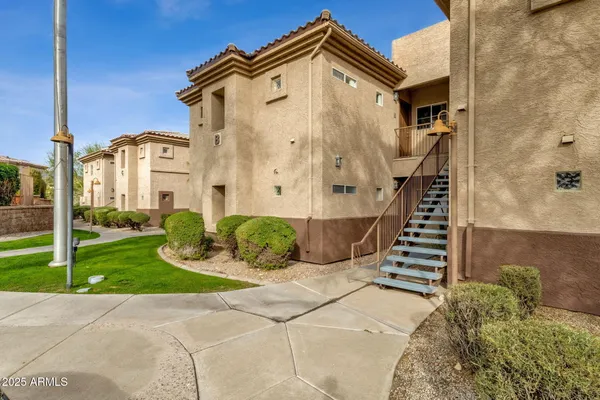 a house view with a outdoor space