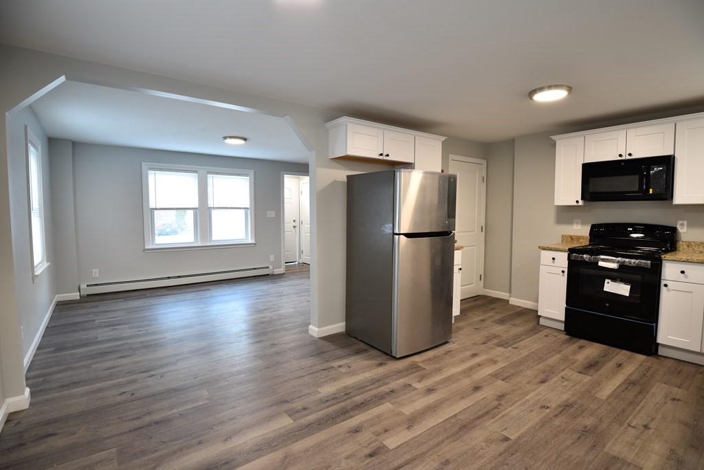 64-66 Reed Street Worcester, MA 01602 - Photo 9 of 37 Gallery Image 9