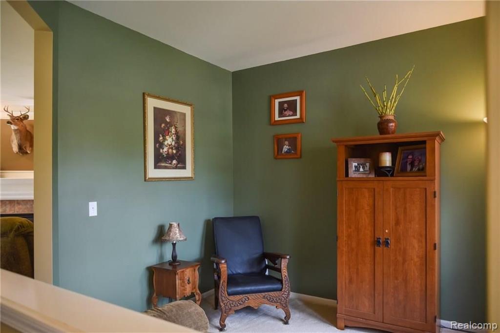 926 Deer Valley Road Holly, MI 48442 - Photo 4 of 22