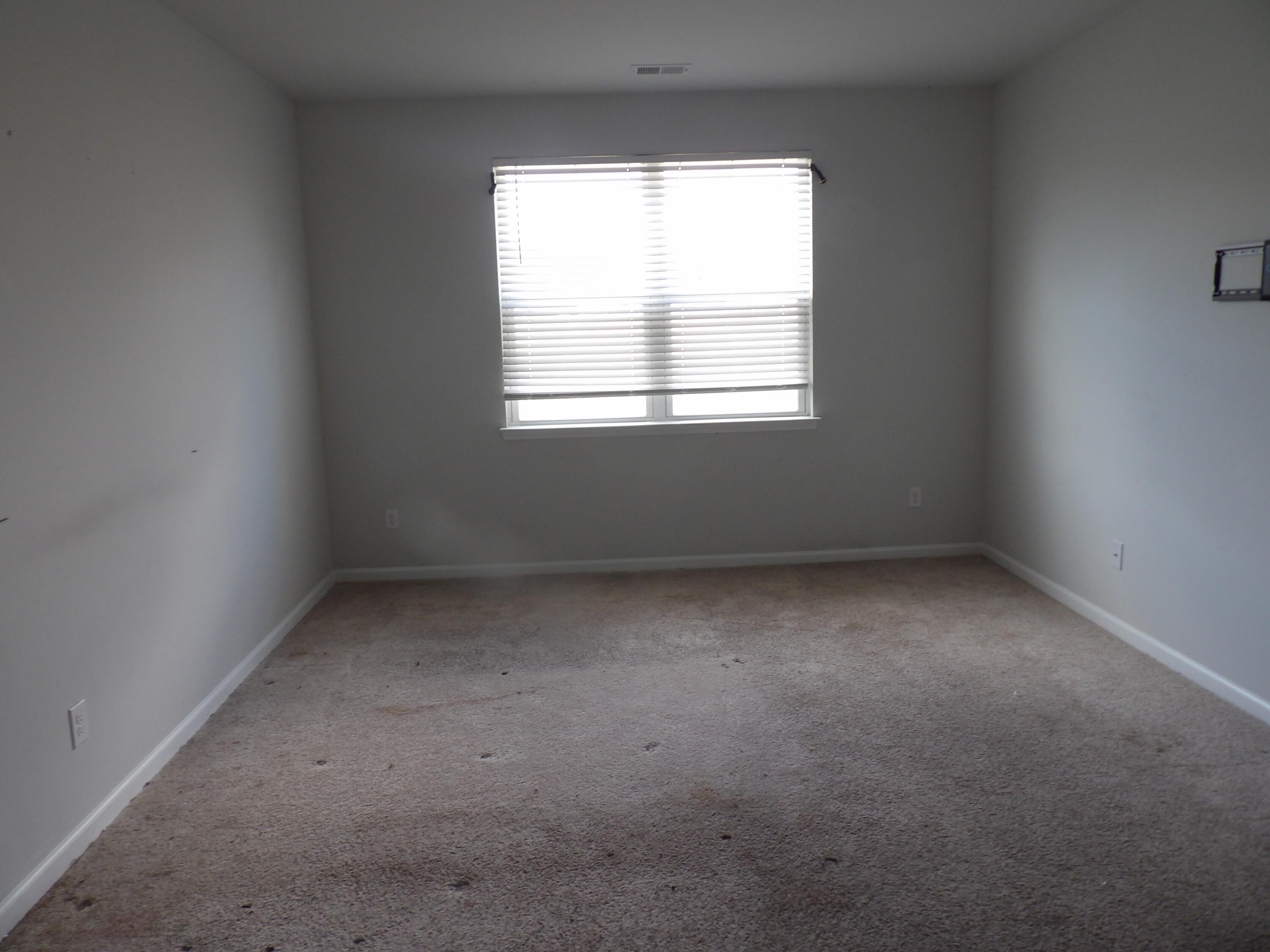 409 Cedarview Road Summerville, SC 29486 - Photo 9 of 16