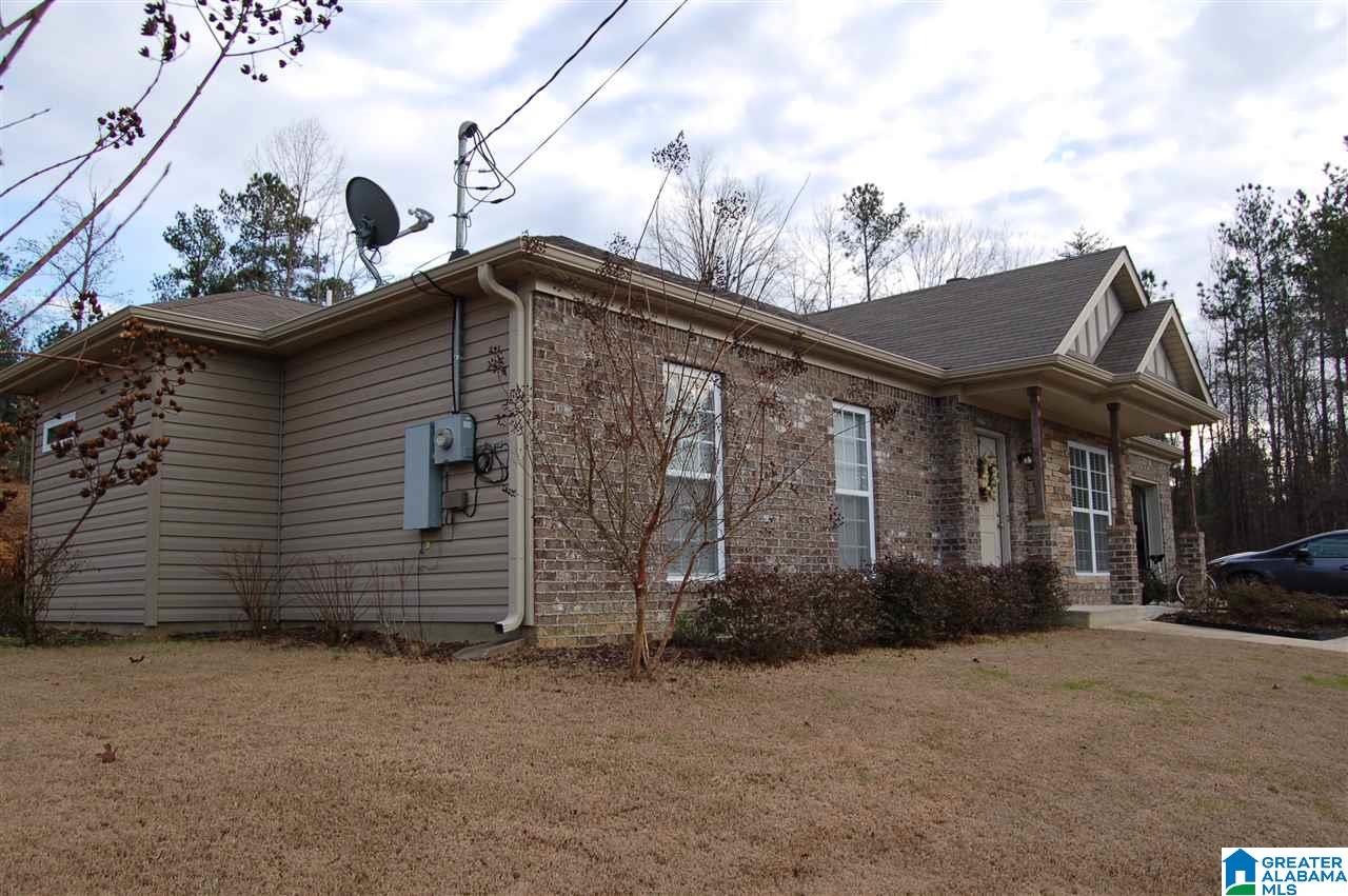 755 Fallview Court Odenville, AL 35120 - Photo 2 of 21