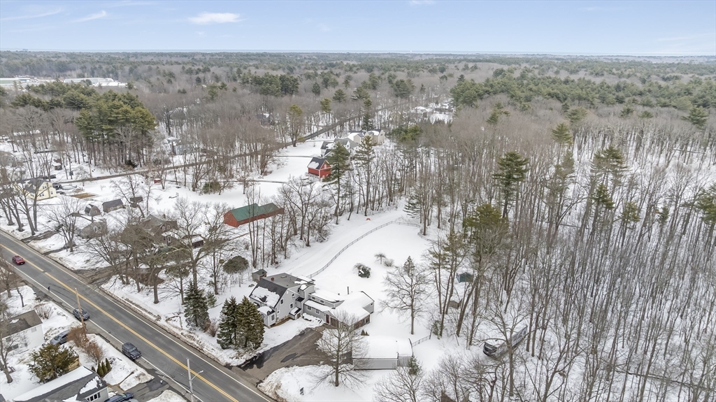 54 Rabbit Road Salisbury, MA 01952 - Photo 2 of 37 a view of city and mountain