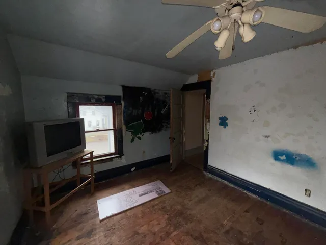 $79,000 | 427 Monroe Street, Marshall, MI 49068