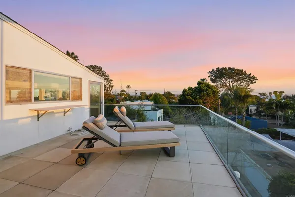 $2,795,000 | 5628 Linda Rosa Avenue, La Jolla, CA 92037