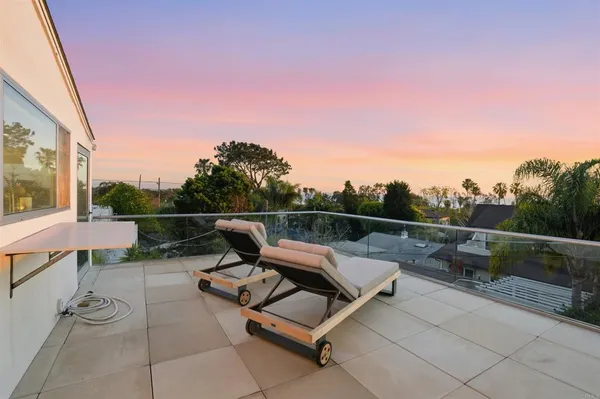 $2,795,000 | 5628 Linda Rosa Avenue, La Jolla, CA 92037