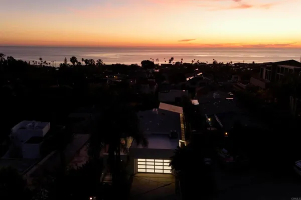 $2,795,000 | 5628 Linda Rosa Avenue, La Jolla, CA 92037