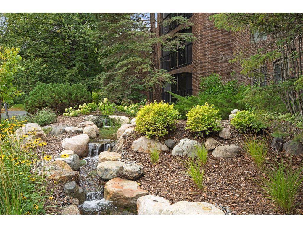 5601 Dewey Hill Road, Unit 307 Edina, MN 55439 - Photo 20 of 28 Gallery Image 20