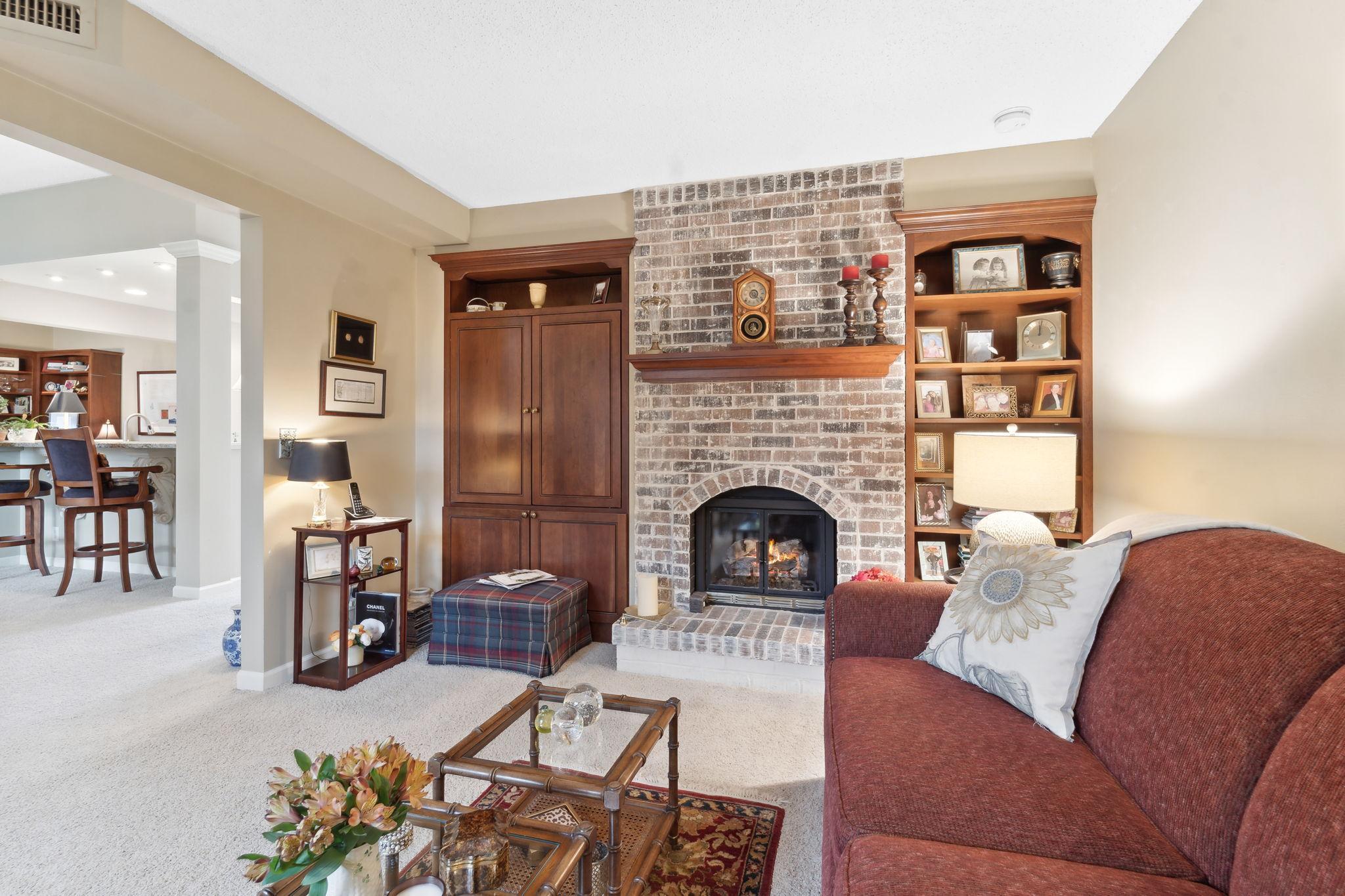 5601 Dewey Hill Road, Unit 307 Edina, MN 55439 - Photo 10 of 28 Gallery Image 10